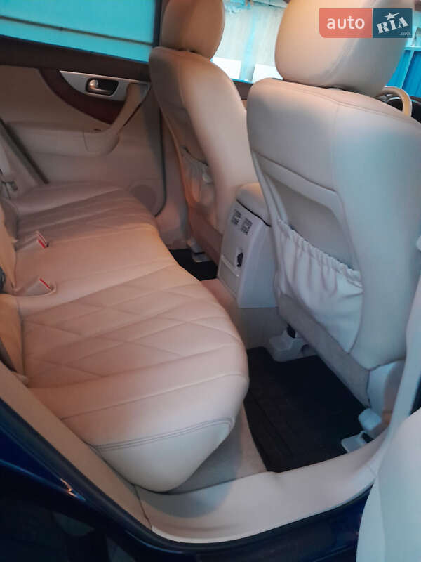Внедорожник / Кроссовер Infiniti FX 30 2012 в Мукачево