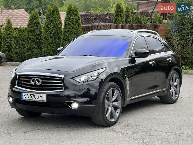 Infiniti FX 30 2012