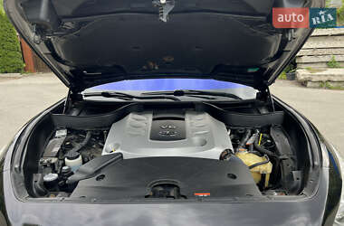 Внедорожник / Кроссовер Infiniti FX 30 2012 в 