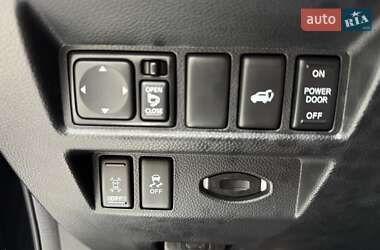 Внедорожник / Кроссовер Infiniti FX 30 2012 в 