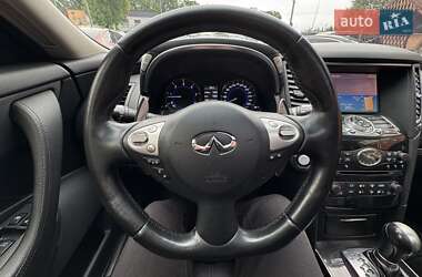 Внедорожник / Кроссовер Infiniti FX 30 2012 в 