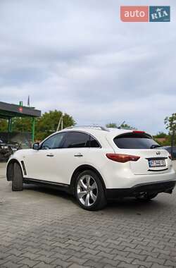 Внедорожник / Кроссовер Infiniti FX 30 2010 в 