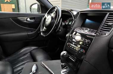 Внедорожник / Кроссовер Infiniti FX 30 2010 в 
