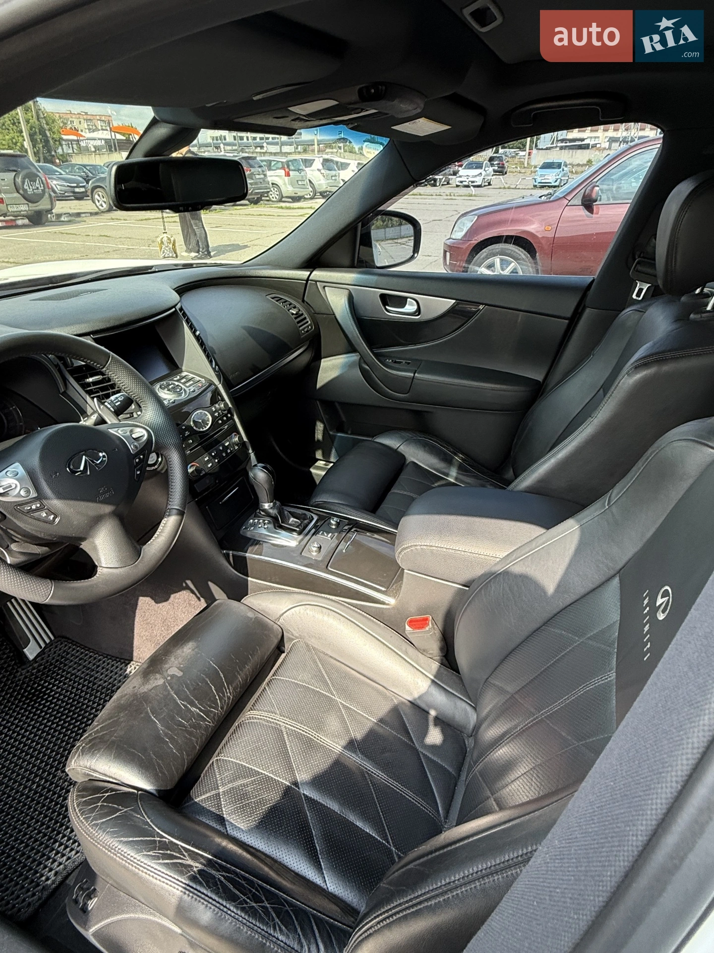 2011 Infiniti FX - мініатюра 15