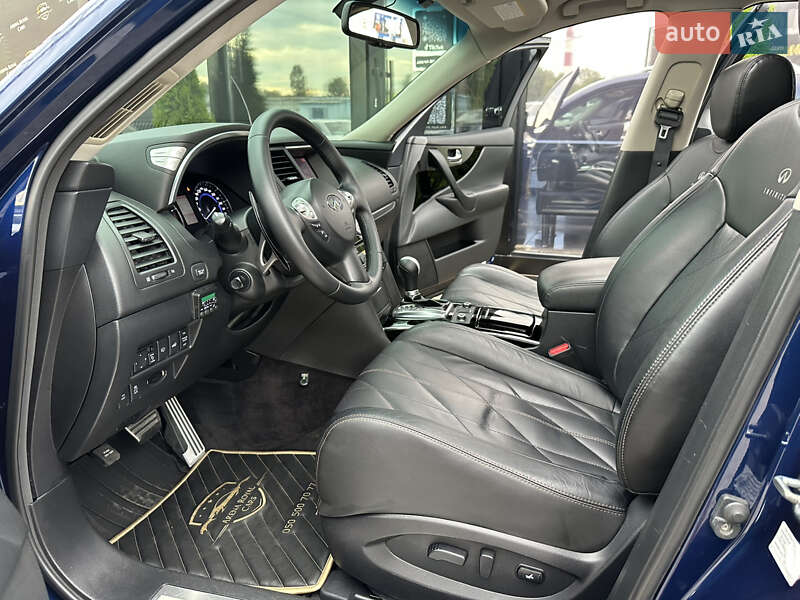Позашляховик / Кросовер Infiniti FX 30 2012 в Харкові