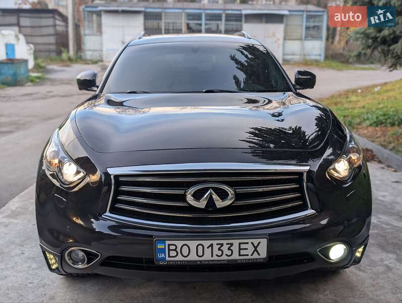 Внедорожник / Кроссовер Infiniti FX 30 2011 в Дубно