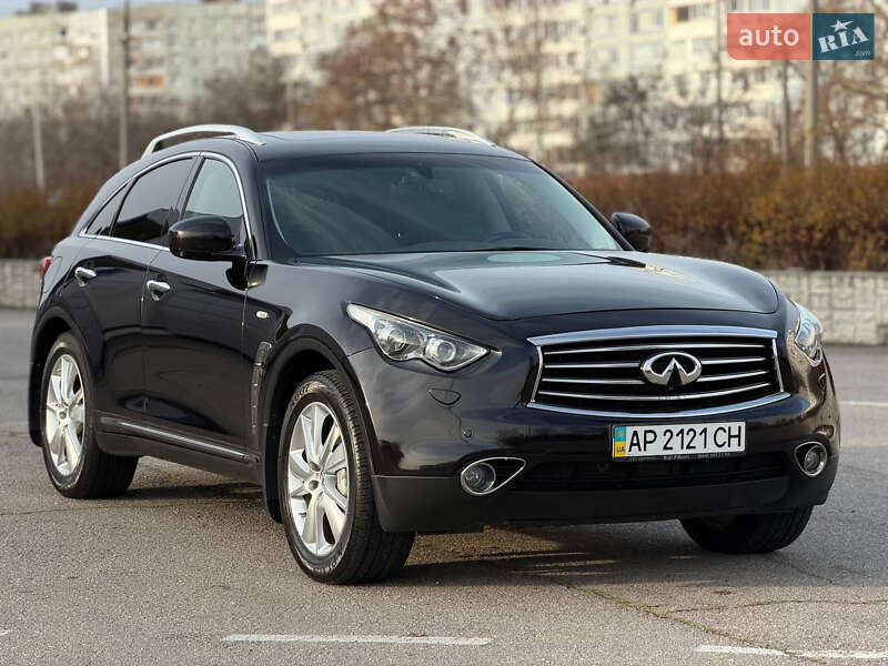 Внедорожник / Кроссовер Infiniti FX 30 2012 в Запорожье