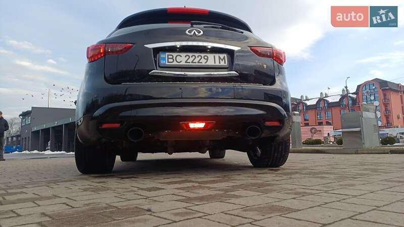 Внедорожник / Кроссовер Infiniti FX 30 2011 в Дрогобыче