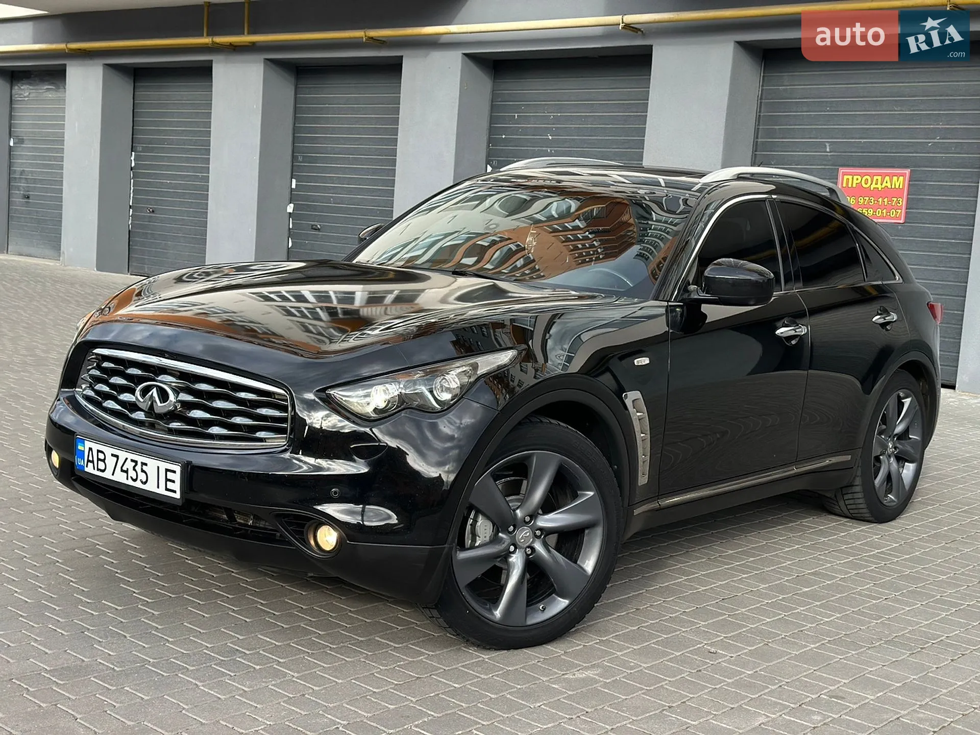 2011 Infiniti FX - фото 1