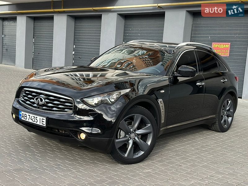 Infiniti FX 30 2011