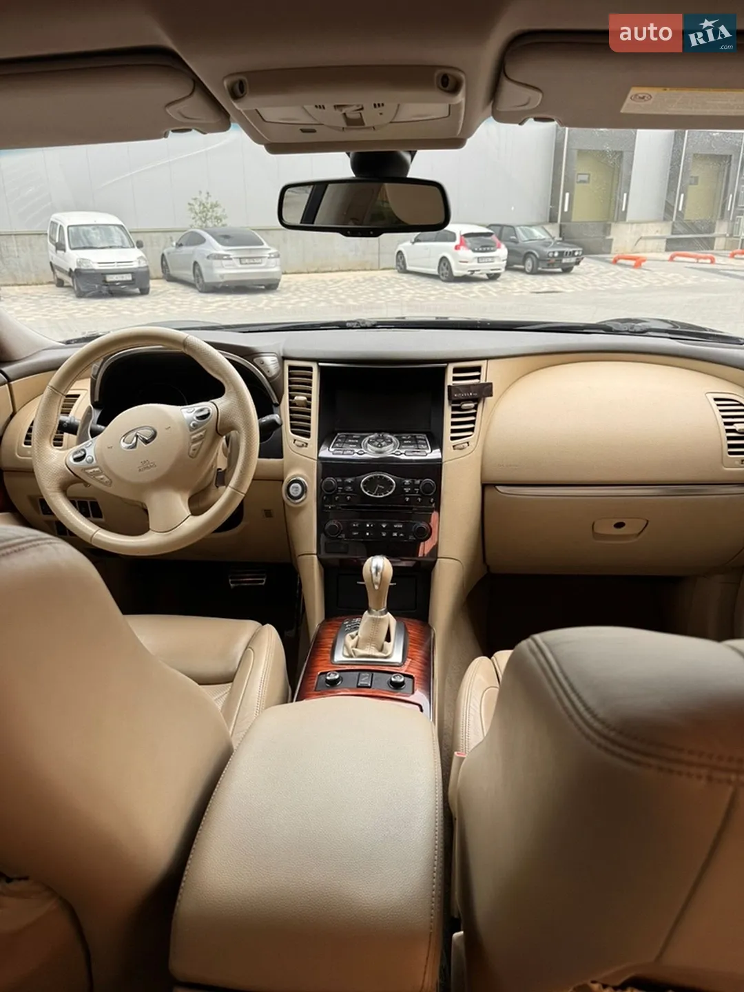 2010 Infiniti FX - мініатюра 9