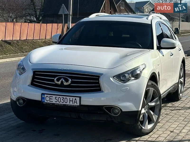 Infiniti FX 30 2012