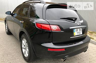 Внедорожник / Кроссовер Infiniti FX 35 2005 в Харькове