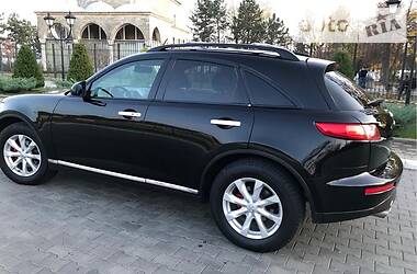 Внедорожник / Кроссовер Infiniti FX 35 2006 в Измаиле