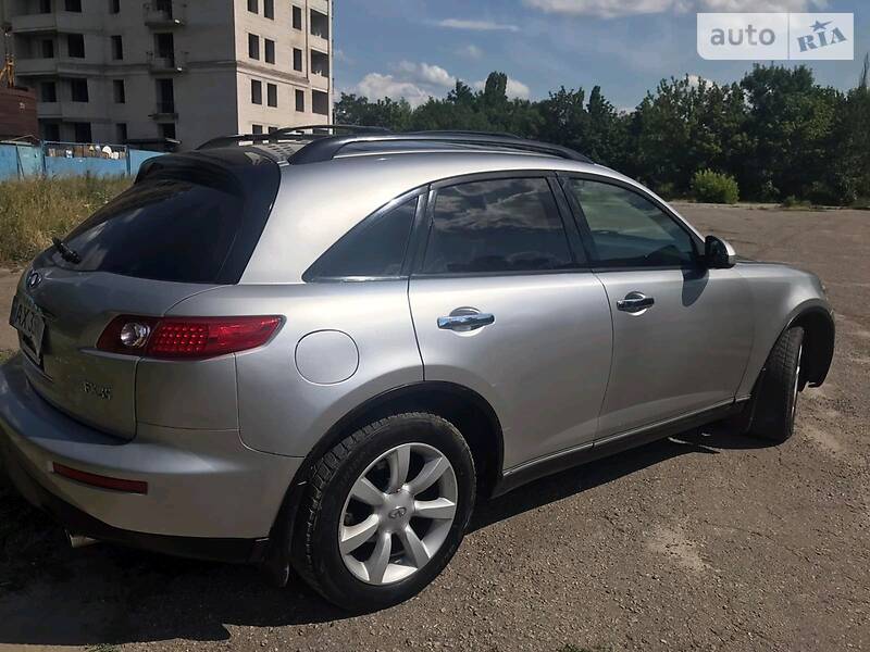 Позашляховик / Кросовер Infiniti FX 35 2003 в Харкові