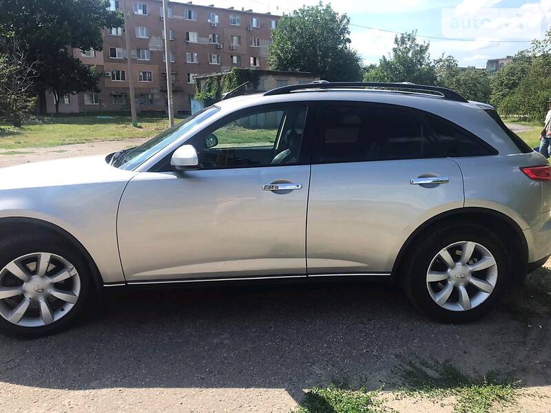 Позашляховик / Кросовер Infiniti FX 35 2003 в Харкові