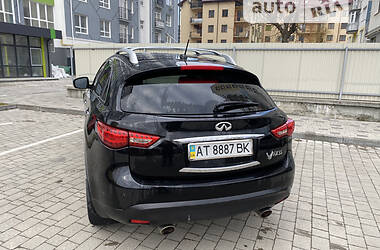 Позашляховик / Кросовер Infiniti FX 35 2010 в Івано-Франківську