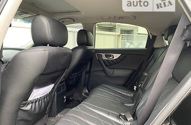 Позашляховик / Кросовер Infiniti FX 35 2010 в Івано-Франківську