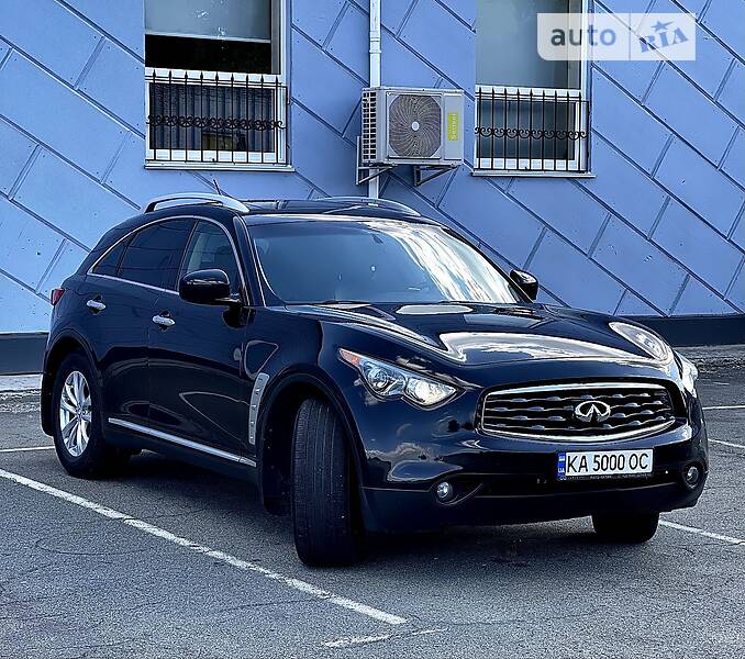 Позашляховик / Кросовер Infiniti FX 35 2008 в Києві