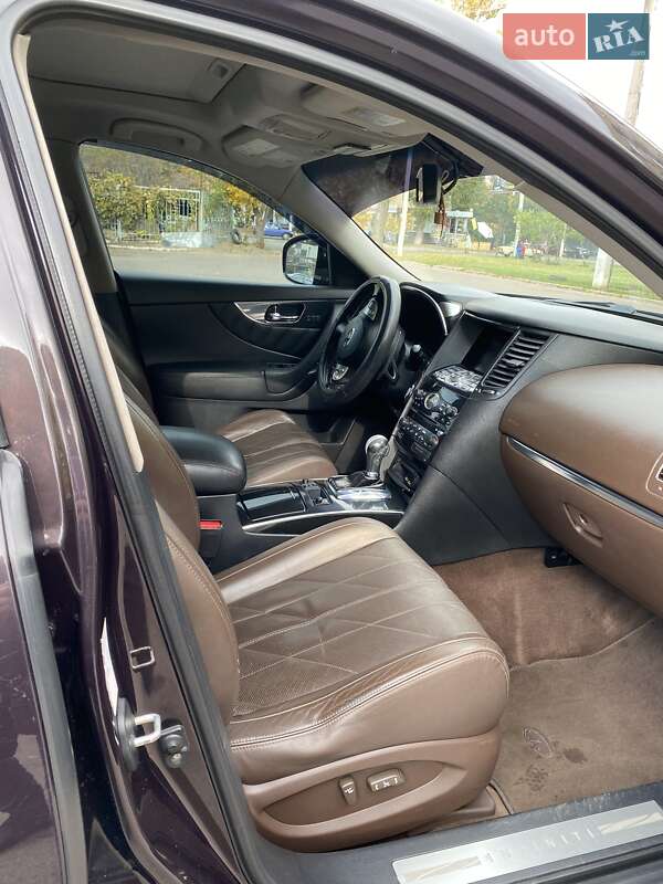 Универсал Infiniti FX 35 2008 в Одессе