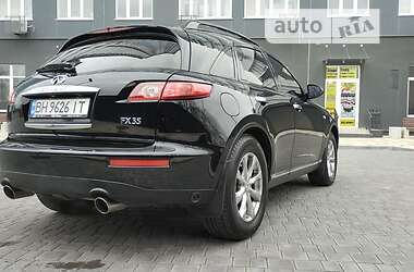Позашляховик / Кросовер Infiniti FX 35 2007 в 