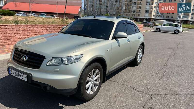 Внедорожник / Кроссовер Infiniti FX 35 2007 в Николаеве