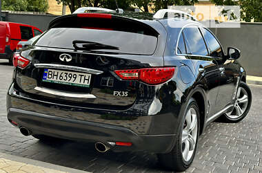 Внедорожник / Кроссовер Infiniti FX 35 2008 в 