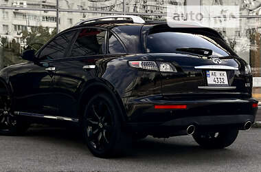 Внедорожник / Кроссовер Infiniti FX 35 2006 в 