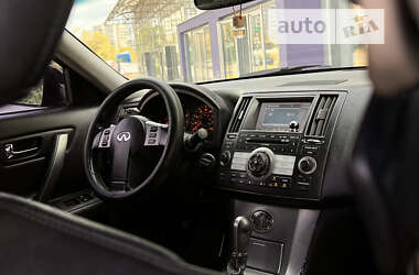 Внедорожник / Кроссовер Infiniti FX 35 2006 в 