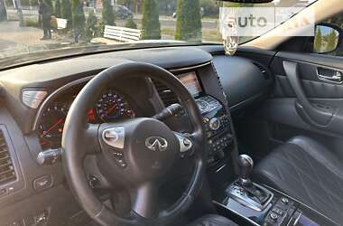 Внедорожник / Кроссовер Infiniti FX 35 2010 в Переяславе