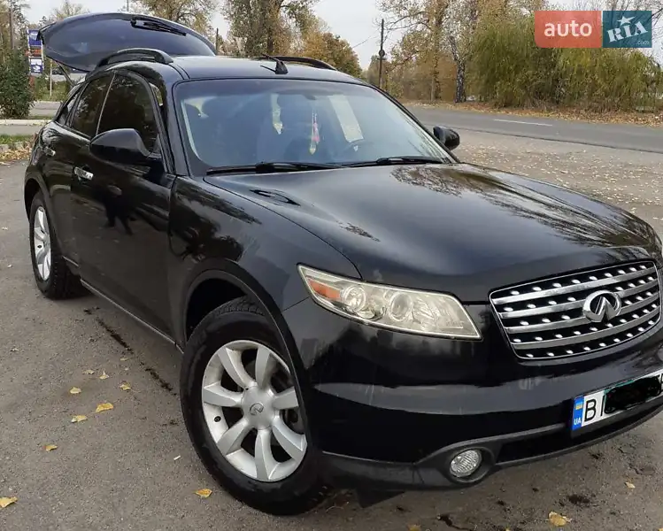 Infiniti FX 35 2005