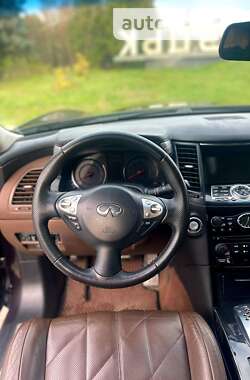 Внедорожник / Кроссовер Infiniti FX 35 2009 в Луцке