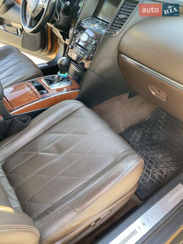 Позашляховик / Кросовер Infiniti FX 35 2010 в Дніпрі