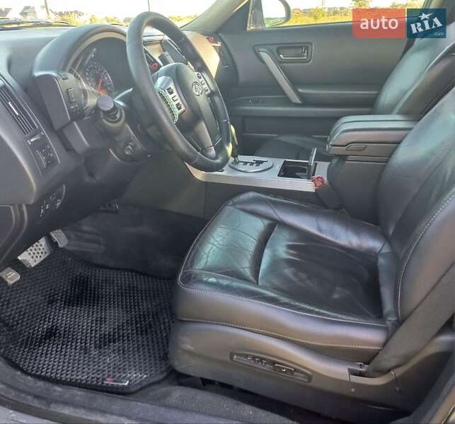 Внедорожник / Кроссовер Infiniti FX 35 2003 в Ивано-Франковске фото 8 Внедорожник / Кроссовер Infiniti FX 35 2003 в Ивано-Франковске