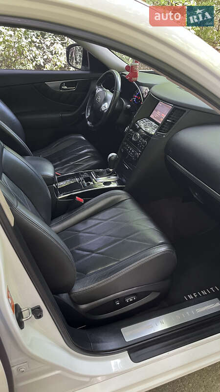 Внедорожник / Кроссовер Infiniti FX 35 2009 в Киеве