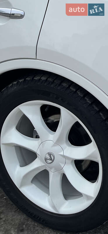 Внедорожник / Кроссовер Infiniti FX 35 2009 в Киеве