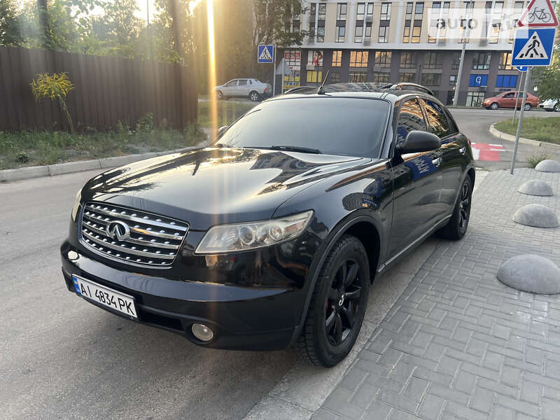 Infiniti FX 35 2004