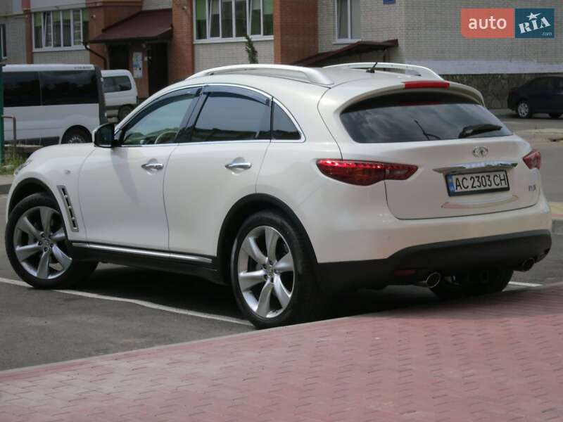 Позашляховик / Кросовер Infiniti FX 35 2008 в Луцьку фото 3 Позашляховик / Кросовер Infiniti FX 35 2008 в Луцьку