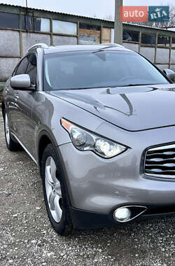 Внедорожник / Кроссовер Infiniti FX 35 2009 в Валках