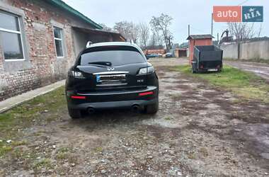 Внедорожник / Кроссовер Infiniti FX 35 2006 в 