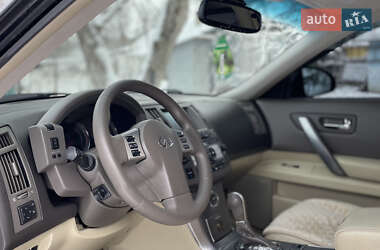 Внедорожник / Кроссовер Infiniti FX 35 2007 в Сторожинце