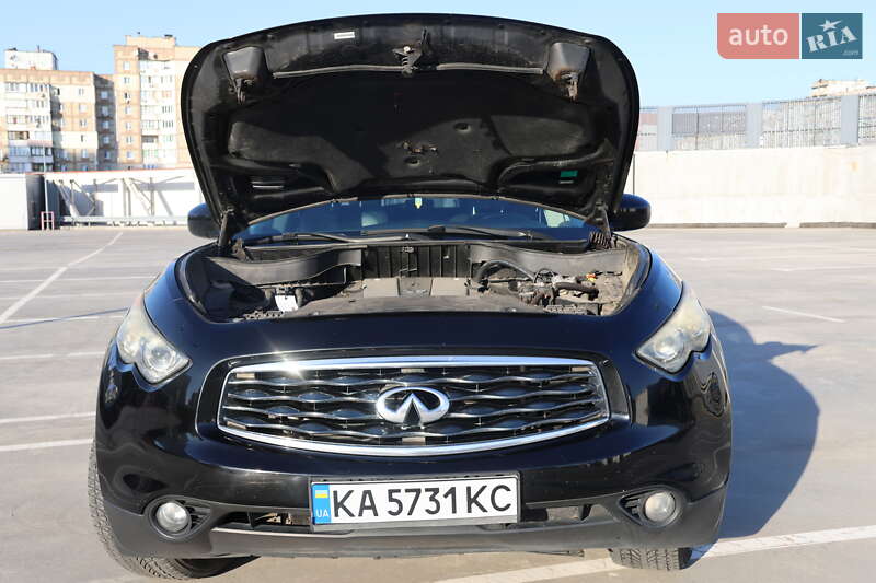 Позашляховик / Кросовер Infiniti FX 35 2008 в Києві