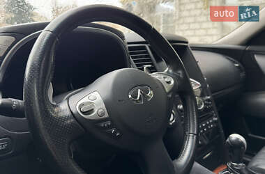 Позашляховик / Кросовер Infiniti FX 35 2009 в Києві