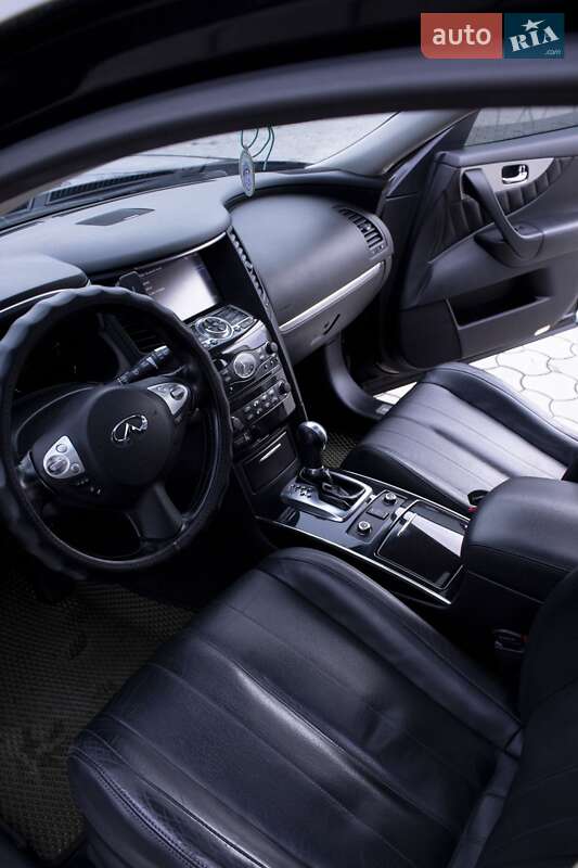 Внедорожник / Кроссовер Infiniti FX 35 2011 в Днепре
