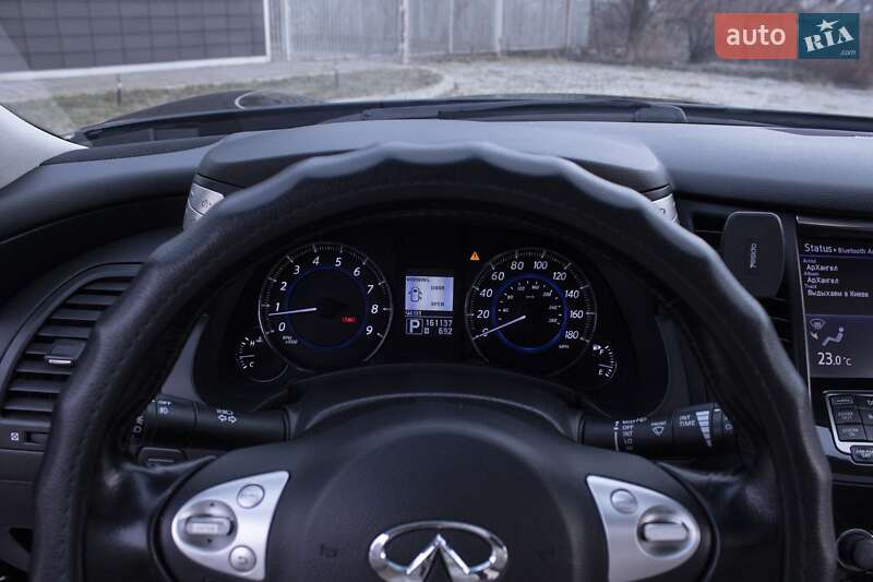 Внедорожник / Кроссовер Infiniti FX 35 2011 в Днепре