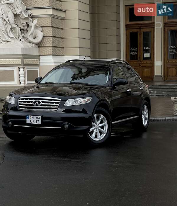 Infiniti FX 35 2006