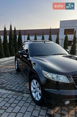 Внедорожник / Кроссовер Infiniti FX 35 2004 в 