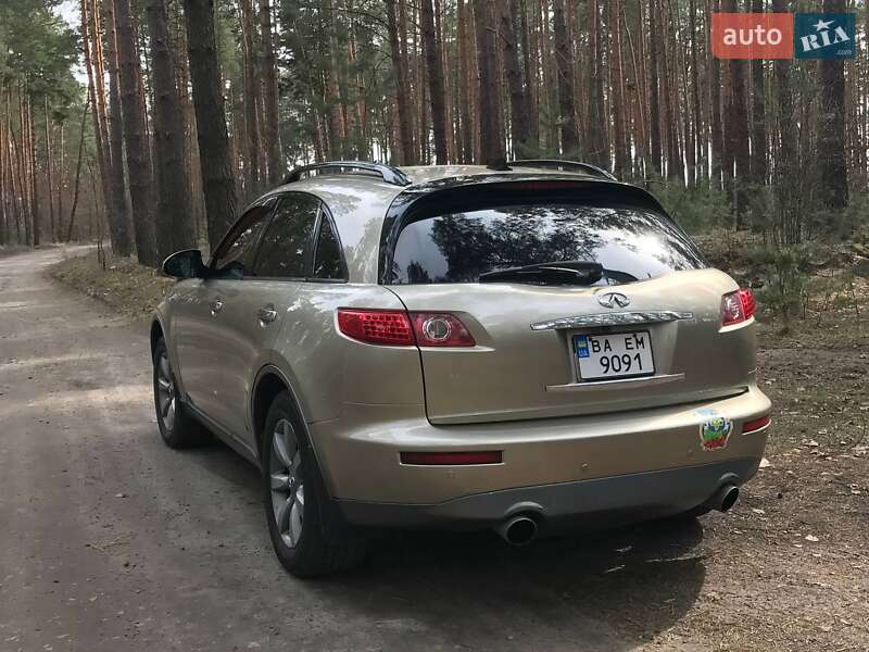 Позашляховик / Кросовер Infiniti FX 35 2003 в Фастові