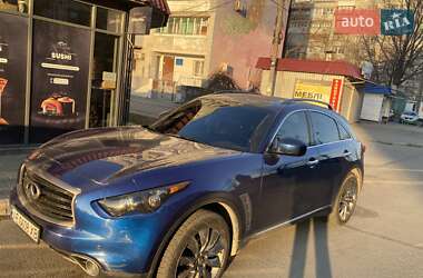 Позашляховик / Кросовер Infiniti FX 35 2011 в 