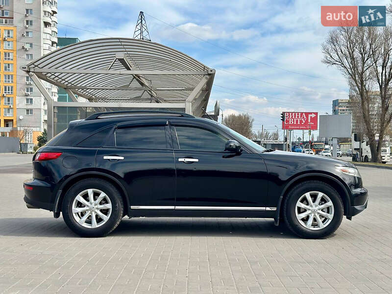 Позашляховик / Кросовер Infiniti FX 35 2006 в Дніпрі